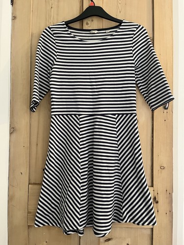 Navy white stripe skater - stripe,